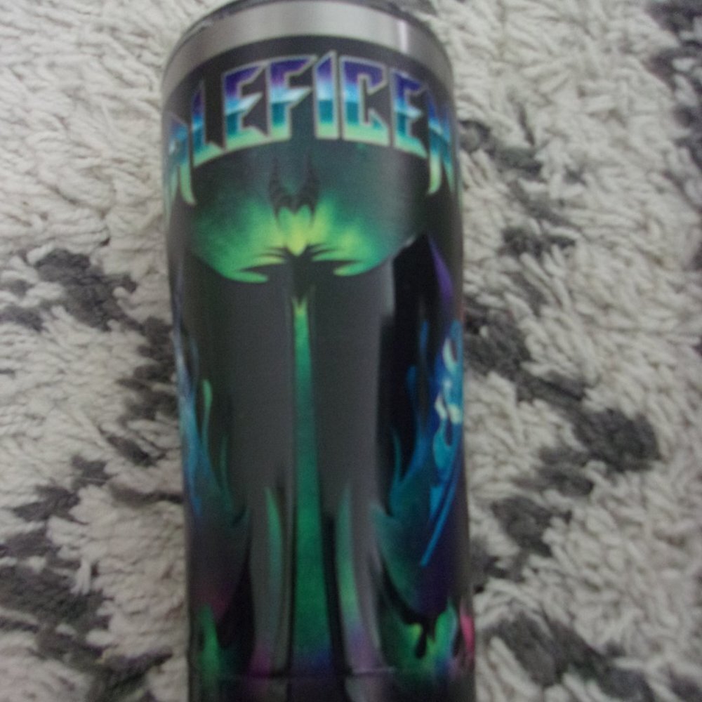 Tervis Stainless Steel Triple Walled Disney Villains Insulated Tumbler Cup 20 oz